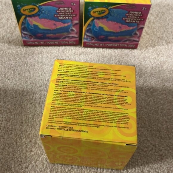 Crayola Jumbo Bath Fizzer Set of 3 brand new in box Earth shape multi colors - Picture 3 of 5